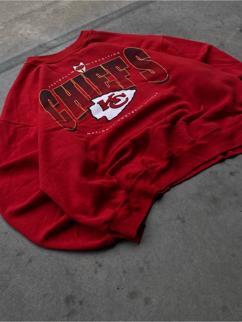 Oversized Kansas City Chiefs vintage red heavyweight crewneck sweater